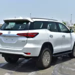 2023 TOYOTA FORTUNER VX+ 2.8L DIESEL 4WD 7-SEATER AUTOMATIC - Thumbnail 3