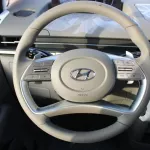 LHD - HYUNDAI STARIA 3.5L PETROL 7 SEATER ROYAL EDITION - AUTOMATIC BLACK 2023 - Thumbnail 4