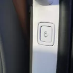 LHD - HYUNDAI STARIA 3.5L PETROL 7 SEATER ROYAL EDITION - AUTOMATIC BLACK 2023 - Thumbnail 13