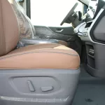 LHD - HYUNDAI STARIA 3.5L PETROL 7 SEATER ROYAL EDITION - AUTOMATIC BLACK 2023 - Thumbnail 14