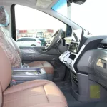 LHD - HYUNDAI STARIA 3.5L PETROL 7 SEATER ROYAL EDITION - AUTOMATIC BLACK 2023 - Thumbnail 15