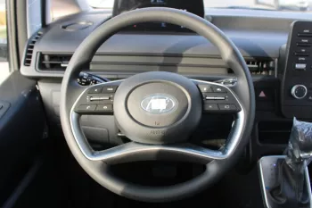 LHD - HYUNDAI STARIA 3.5L PETROL 11 SEATER COMFORT AUTOMATIC 2023