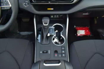2023 TOYOTA HIGHLANDER HYBRID GLE 2.5L AWD 7-SEATER AUTOMATIC