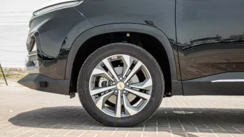 NEW CHEVROLET CAPTIVA PREMIER V4 2024 GCC SPECS BLACK COLOR