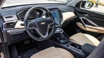 NEW CHEVROLET CAPTIVA PREMIER V4 2024 GCC SPECS BLACK COLOR