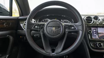 BENTLEY BENTAYGA 4.0L PETROL 2020 MODEL YEAR BLACK COLOR