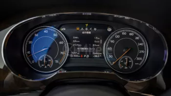BENTLEY BENTAYGA 4.0L PETROL 2020 MODEL YEAR BLACK COLOR