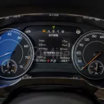 BENTLEY BENTAYGA 4.0L PETROL 2020 MODEL YEAR BLACK COLOR - Thumbnail 9
