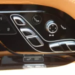 LAND ROVER RANGE ROVER AUTOBIOGRAPHY 2018 MODEL YEAR 5.0L PETROL - Thumbnail 9