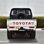 2023 MODEL TOYOTA LAND CRUISER 79 DOUBLE CAB PICKUP V8 4.5L TURBO DIESEL 4WD MANUAL TRANSMISSION - Thumbnail 6