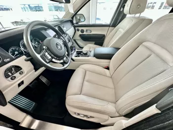 Rolls Royce Cullinan V12 2019 Model Year Black Color