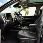 Kia Sorento V4 AWD 7 Seats 2023 Gray Color - Thumbnail 8