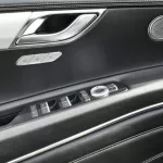 HYUNDAI GENESIS GV80 2021 MODEL YEAR AWD WHITE COLOR - Thumbnail 8