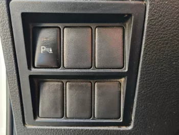 TOYOTA FORTUNER EXR 2.7L V4 4WD PETROL AT WHITE COLOR 2020