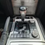 TOYOTA LANDCRUISER VXR 4WD 5.7L V8 PETROL AT WHITE COLOR 2017 - Thumbnail 17