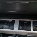 TOYOTA LANDCRUISER VXR 4WD 5.7L V8 PETROL AT WHITE COLOR 2017 - Thumbnail 18
