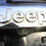 JEEP GRAND CHEROKEE LIMITED 5.7L V8 A/T FULL OPTION 4WD BLACK COLOR 2011 - Thumbnail 20