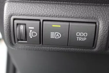 TOYOTA LEVIN 1.8L HYBRID FWD 2024 MODEL YEAR WHITE