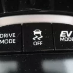 TOYOTA LEVIN 1.8L HYBRID FWD 2024 MODEL YEAR WHITE - Thumbnail 17
