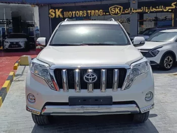 TOYOTA PRADO VXR 2.7L V4 FULL OPTION A/T PETROL WHITE COLOR 2017