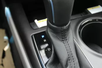 TOYOTA CAMRY SE 2.5L PETROL FWD 2023 BLACK