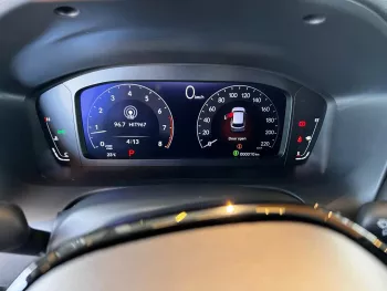 LHD - HONDA ZR-V 1.5L PETROL LX AUTO / MODEL - 2023