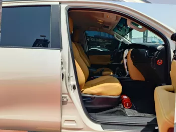 TOYOTA FORTUNER EXR A/T 2.7L V4 4WD PETROL 2018 WHITE COLOR