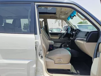 MITSUBISHI PAJERO GLS 3.8L V6 4WD A/T FULL OPTION 2018 MODEL YEAR WHITE COLOR