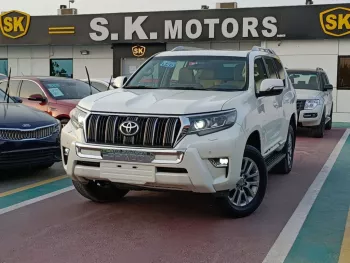 TOYOTA PRADO VXR 4.0L PETROL V6 4WD FULL OPTION AT WHITE 2018