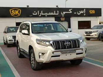 TOYOTA PRADO VXR 4.0L PETROL V6 4WD FULL OPTION AT WHITE 2018