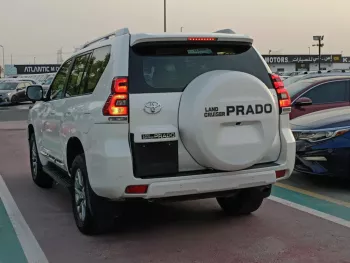 TOYOTA PRADO VXR 4.0L PETROL V6 4WD FULL OPTION AT WHITE 2018