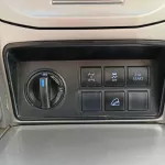 TOYOTA PRADO VXR 4.0L PETROL V6 4WD FULL OPTION AT WHITE 2018 - Thumbnail 15