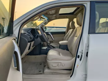 TOYOTA PRADO VXR 4.0L PETROL V6 4WD FULL OPTION AT WHITE 2018