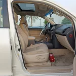 TOYOTA PRADO VXR 4.0L PETROL V6 4WD FULL OPTION AT WHITE 2018 - Thumbnail 18