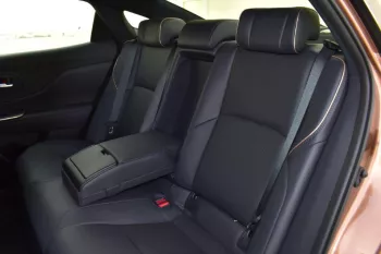 TOYOTA CROWN PLATINUM HYBRIDMAX 2.4L AWD 2023 MODEL YEAR