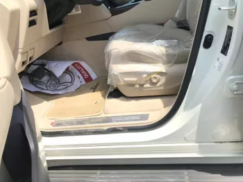 TOYOTA LAND CRUISER 4.0L 2022 Model Year White