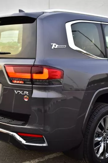 2022 TOYOTA LAND CRUISER LC300 VXR 3.5L V6 TT PETROL AT