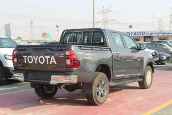 Toyota Hilux 2.7, 2023 Model Year Gray Color