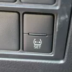 Toyota Hilux 2.7, 2023 Model Year Gray Color - Thumbnail 8