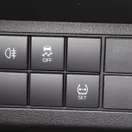 Toyota Yaris 1.5L, 2023 Model Year Black Color - Thumbnail 10