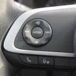 Toyota Yaris 1.5L, 2023 Model Year Black Color - Thumbnail 16
