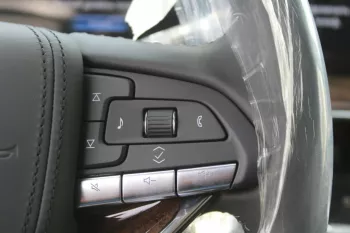 CADILLAC ESCALADE 6.2L PETROL 4WD 2023 MODEL YEAR BLACK