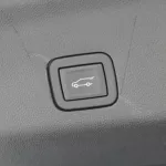 CADILLAC ESCALADE 6.2L PETROL 4WD 2023 MODEL YEAR BLACK - Thumbnail 27