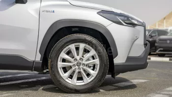 TOYOTA COROLLA CROSS LIMITED 1.8L PETROL HEV AT MY2024 – SILVER