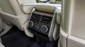 LAND ROVER RANGE ROVER FIRST EDITION P530 SWB AWD AT MY2023 - SATIN GOLD