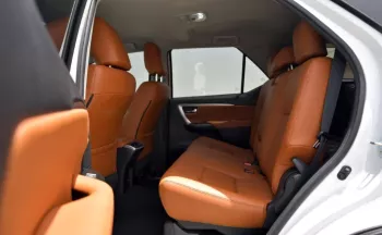TOYOTA FORTUNER LEGENDER VX 2.8L DIESEL  2023 MODEL YEAR