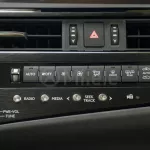 LEXUS ES 350 ULTRA LUXURY 3.5L PETROL AT MY2023 – BLACK - Thumbnail 13