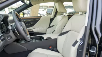 LEXUS ES 350 ULTRA LUXURY 3.5L PETROL AT MY2023 – BLACK