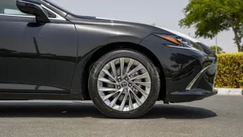 LEXUS ES 350 ULTRA LUXURY 3.5L PETROL AT MY2023 – BLACK