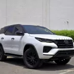 TOYOTA FORTUNER LEGENDER VX 2.8L DIESEL 7 2023 MODEL YEAR - Thumbnail 3